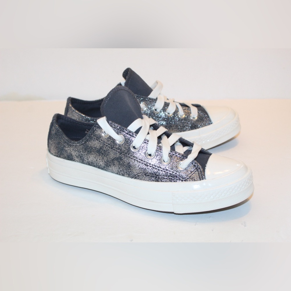 Converse Chuck 70 Low Top Shoes Women’s Multiple Sizes Available - Picture 3 of 10